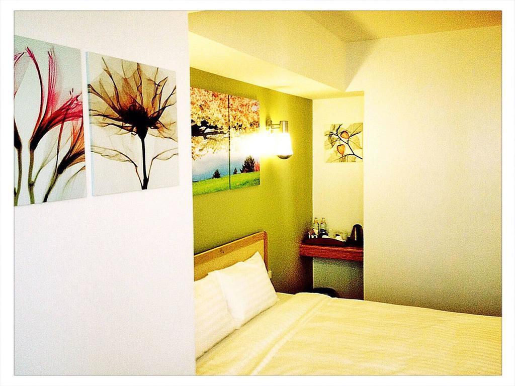 โคซี แอท 9 โฮเต็ล แอนด์ คิตเช่น Hotel กรุงเทพมหานคร ภายนอก รูปภาพ