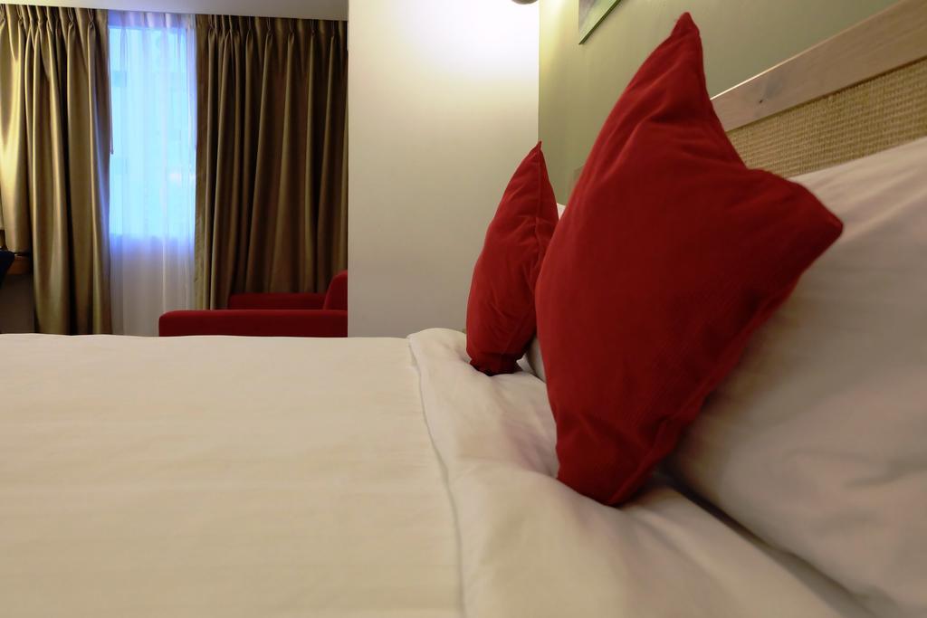 โคซี แอท 9 โฮเต็ล แอนด์ คิตเช่น Hotel กรุงเทพมหานคร ภายนอก รูปภาพ